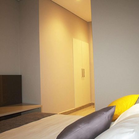 Urbano Hotel By Roots Wiaboman Ngoại thất bức ảnh